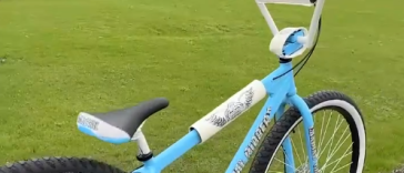 Colossal Ripper 32 in BMX bike